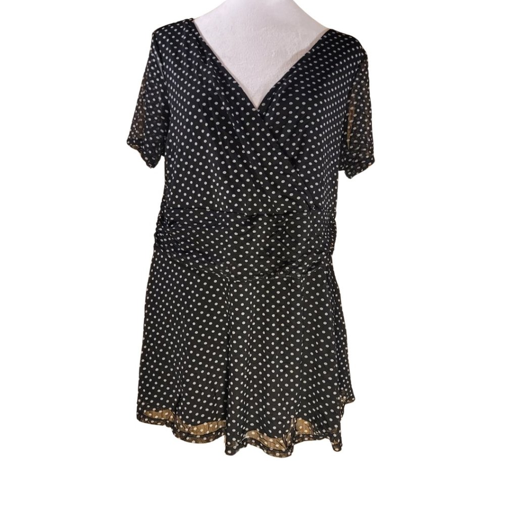 Torrid Black White Polka Dot Blouse Size 1 (1x 14/16)